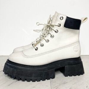 Timberland Sky White Black Chunky Lace Up Boot 7 1/2